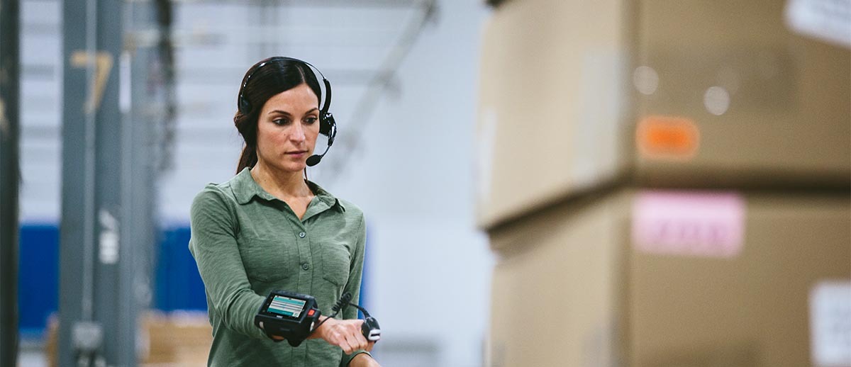 Durable Headsets Built to Last: Zebra HS3100 (Wireless) vs HS2100 (Corded)